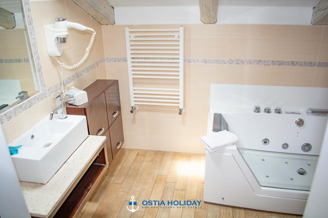 Ostia Holiday Greed Palace 外观 照片
