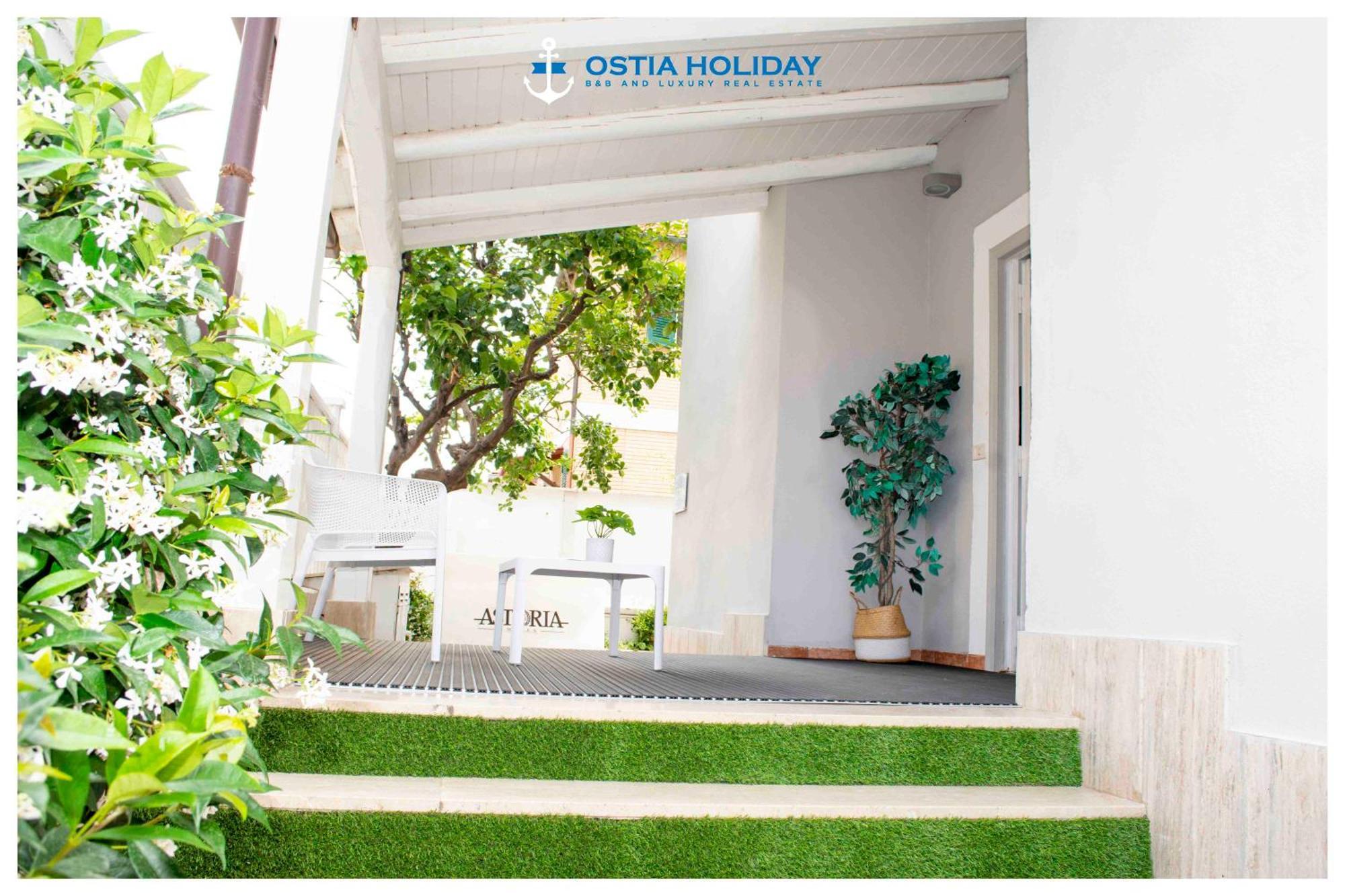 Ostia Holiday Greed Palace 外观 照片